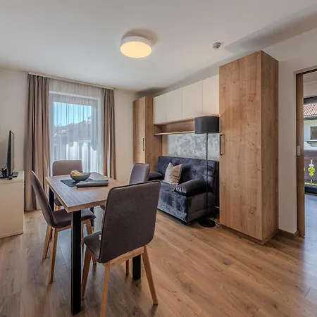 At The Lift In Lägenhet *